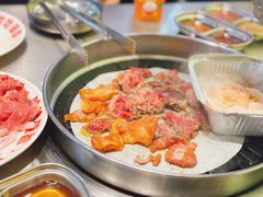 -哈哈碳都·牛肋条无限自助烤肉(台江万达店)
