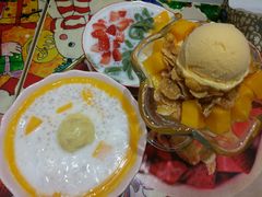 芒果脆心杯-甜心妈妈·榴莲星级糖水(北京路总店)