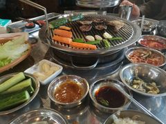-釜山火炉·海鲜烤肉(紫藤路店)
