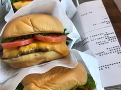 芝士汉堡-In-N-Out Burger(LAX)