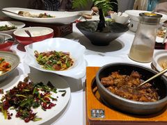 -上座云间·青年赣菜(绿茵店)