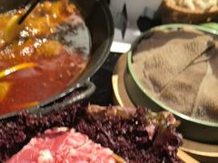 -鹿鸣山草本茶香火锅(园西路店)