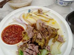 -伊穆祥牛肉面总店·清真