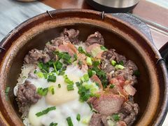 -容里煲仔饭(利丰北路店)