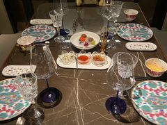-海派悦庭·海胆烧麦·新融合菜(凯德广场店)
