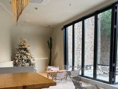 -J Create城市露营咖啡·简餐·宠物(上海动物园店)