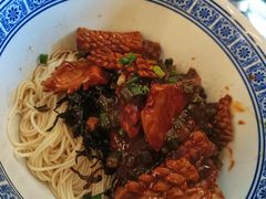 -沪西老弄堂面馆(定西路店)