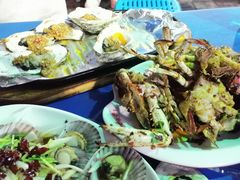 -老东镇啤酒屋海鲜加工·蒸汽海鲜·海鲜烧烤(台东店)
