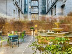 -潮一不贰·法式甜品·生日蛋糕·西式简餐(外滩店)