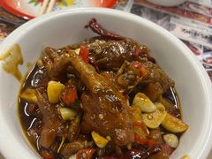 红烧鸡脚+南昌啤酒-老三样·旧食新味(万寿宫店)