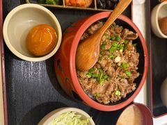 -牛邸·烧肉饭(来福士店)