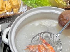 -四点金粥底火锅(沂州里店)