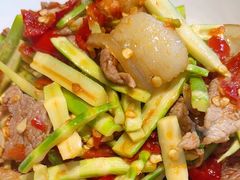 糟辣椒炒肉-老江最黔线(昆明路店)