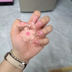 -爱纶美·美甲美睫半永久