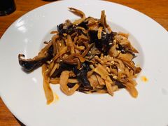 -京尊烤鸭店JINGZUN(春秀路店)