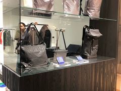 -三宅一生 (阪急梅田本店)