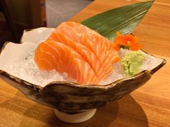 三文鱼刺身-初居食屋日式料理(万象城购物中心店)