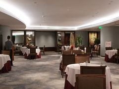 -粤财皇冠假日酒店·彩华轩中餐厅