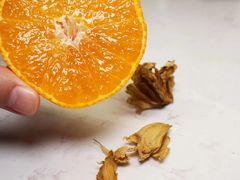 -上海龙吴水胜海发市场