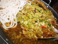 剁椒鱼头-福阿婆老牌湘菜(大润发店)