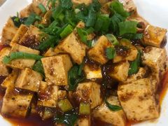 -秦扬居特色菜馆(上王村)