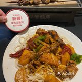 一人食新疆菜，这家羊肉串可真好吃