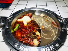 -贤合庄卤味火锅(勒泰中心店)