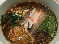 小锅米线-胡麻(静安嘉里店)