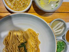 -馋三尺蟹粉小笼(人民广场店)