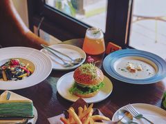 -Willing·Coffee&Brunch&Dinner(万达店)
