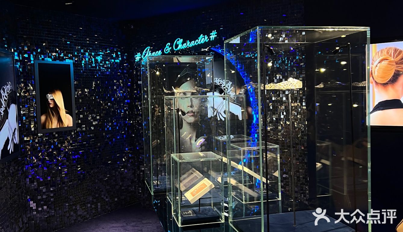 沉浸式看展|欲戴皇冠👑必承其重