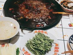 -旧街市鲜货老火锅(大光路店)