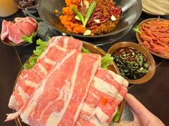 -渝井巷重庆老火锅(沈阳吉祥店)