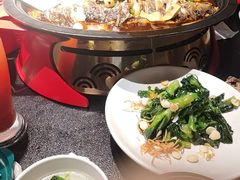 -辣尚瘾·烤鱼·新川菜(牡丹园直营店)