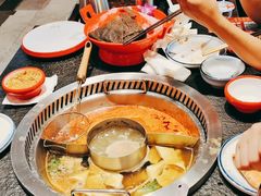 -醉董牛川派鲜肉自选火锅(烟台店)