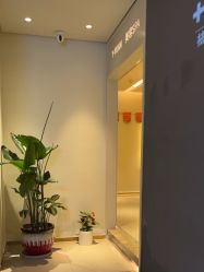 -苑苑vbeauty科技美容SPA