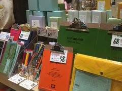 -猫的天空之城概念书店(杭州南宋御街店)