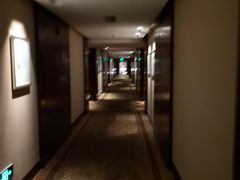 -上海佘山世茂艾美酒店