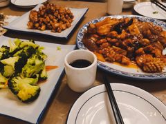 -金牌餐厅·天津菜·八珍豆腐·老爆三(瓷房子店)