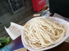 -亿诣蝎府炸酱面羊蝎子火锅(酷车小镇店)