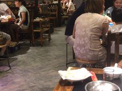 大堂-地锅公社·现炒地锅鸡·地锅鱼·夜宵(罗锦路店)
