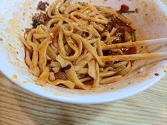 -王菊美食街·王菊面馆(总店)