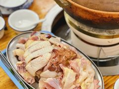 连州果园鸡-威邵鸡煲(西华路总店)