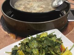 -濠轩阁特色生蚝火锅(水湾路店)
