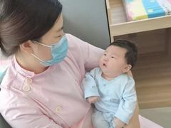 -臻爱住家月嫂育儿嫂(万达店)