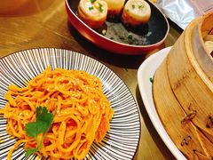 -龍堂蟹黄小笼包(德思勤四季汇店)