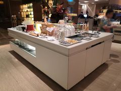 自助取餐区-上海浦东假日酒店逸庭咖啡厅