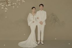 -伯爵婚纱摄影(光谷店)