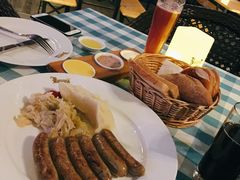 六根纽伦堡香肠配-巴伐利亚啤酒坊(意式风情街店)