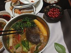 -红鼎豆捞· 20年老店每天都新鲜(宝丰路店)